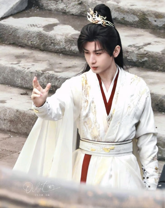 チョン・イーのインスタは偽物？公式SNSの真実