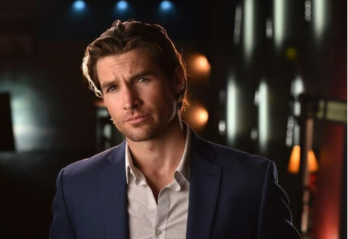 俳優マーク・ハーマンのプロフィールと身長