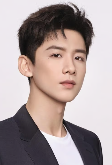 白敬亭に似ているビジュアルの魅力