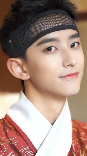 映像美の申し子「錦超(ジン・チャオ)」のプロフィール